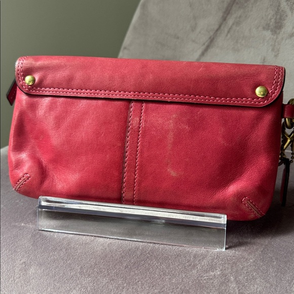 Coach Bleecker Burnished Leather Fuchsia Pink Buckle Clutch Wristlet Tattersall - Picture 6 of 8